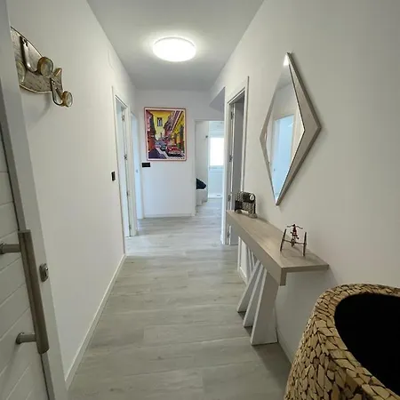 Lila Lägenhet Pontevedra